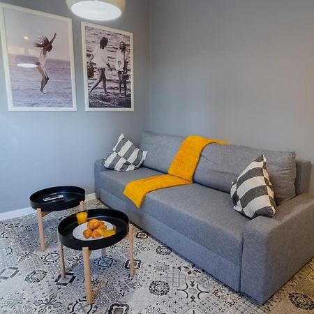 One Bedroom Flat In Bucharest'S Historic District Екстериор снимка